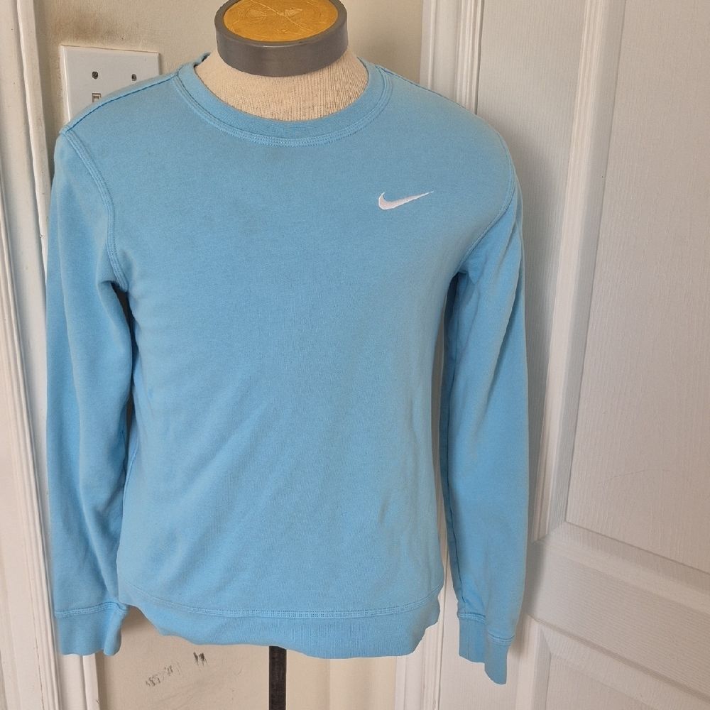 Nike Men's Light Blue Crewneck Sweater